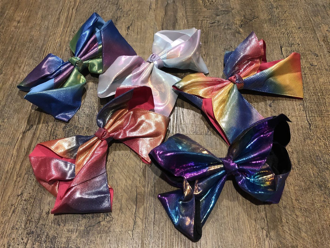 Giant Bows IIII