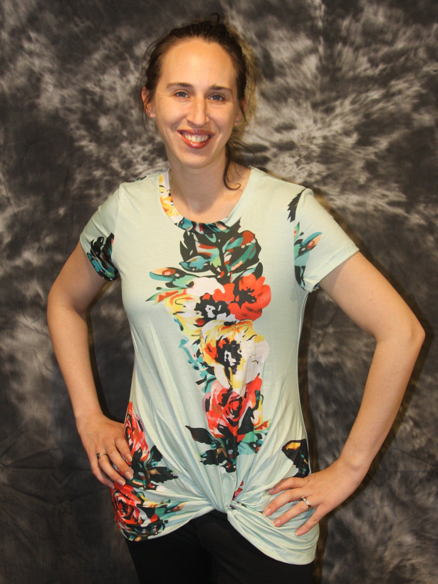 Women's Mint Floral Twist Front T-Shirt